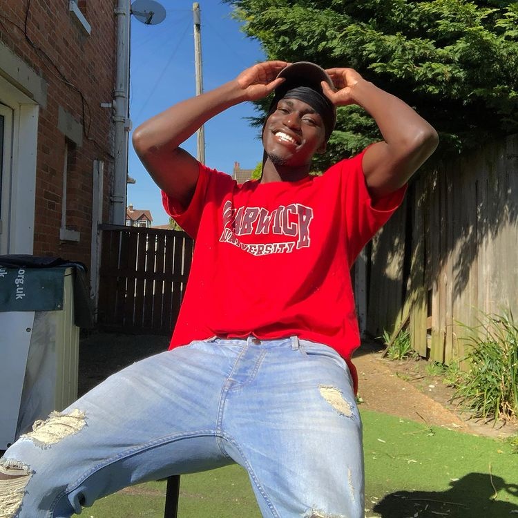 cau thu bong da anh 4