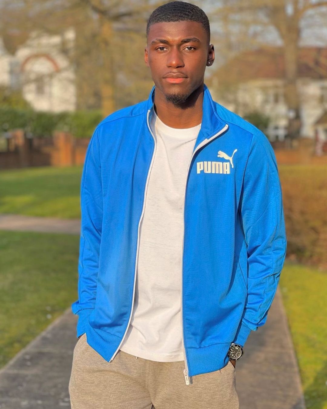 cau thu bong da anh 8