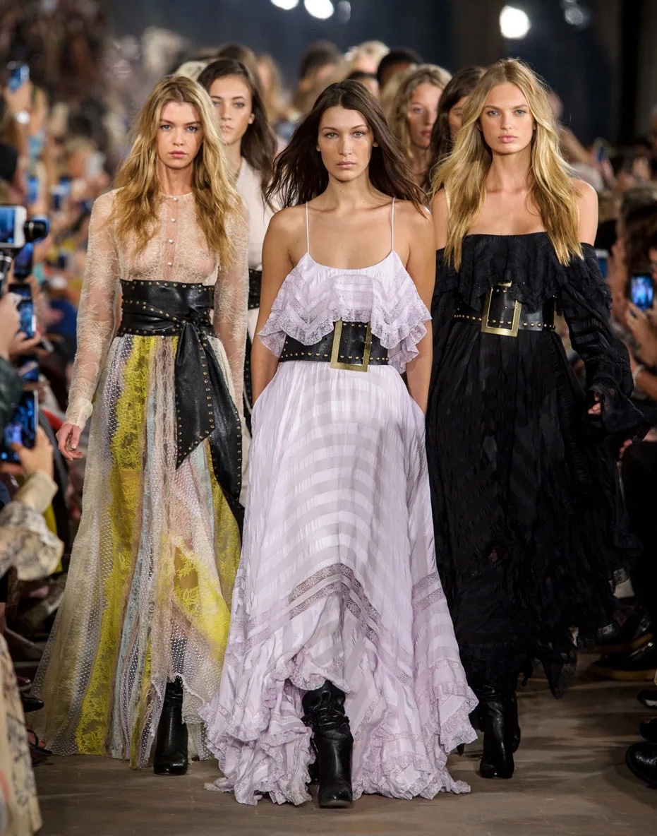 chi em Kim Kardashian anh 4