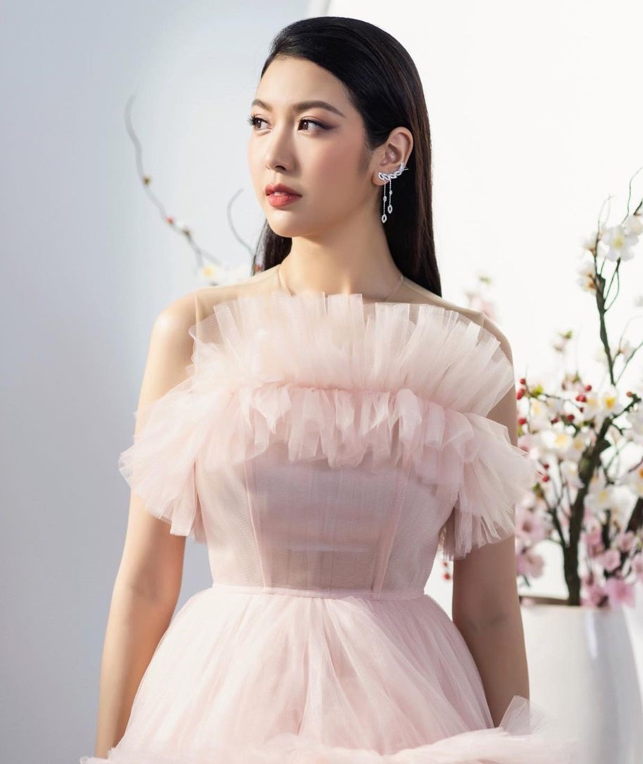 A hau Thuy Van anh 5