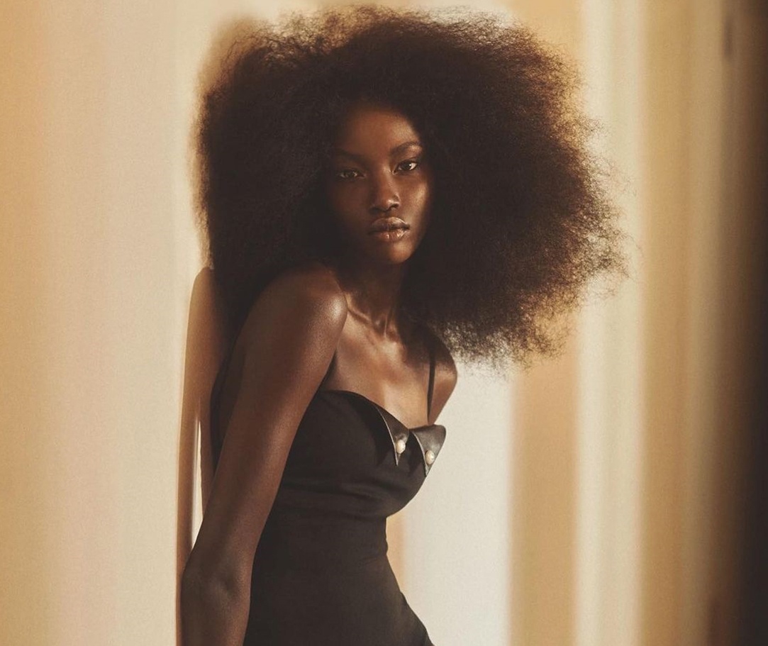 nguoi mau da mau anh 1