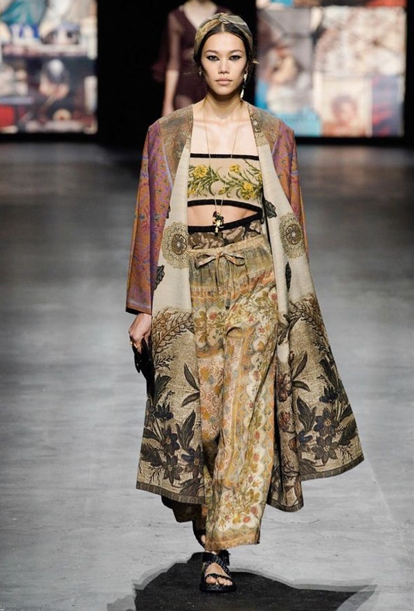 nguoi mau chau A anh 4