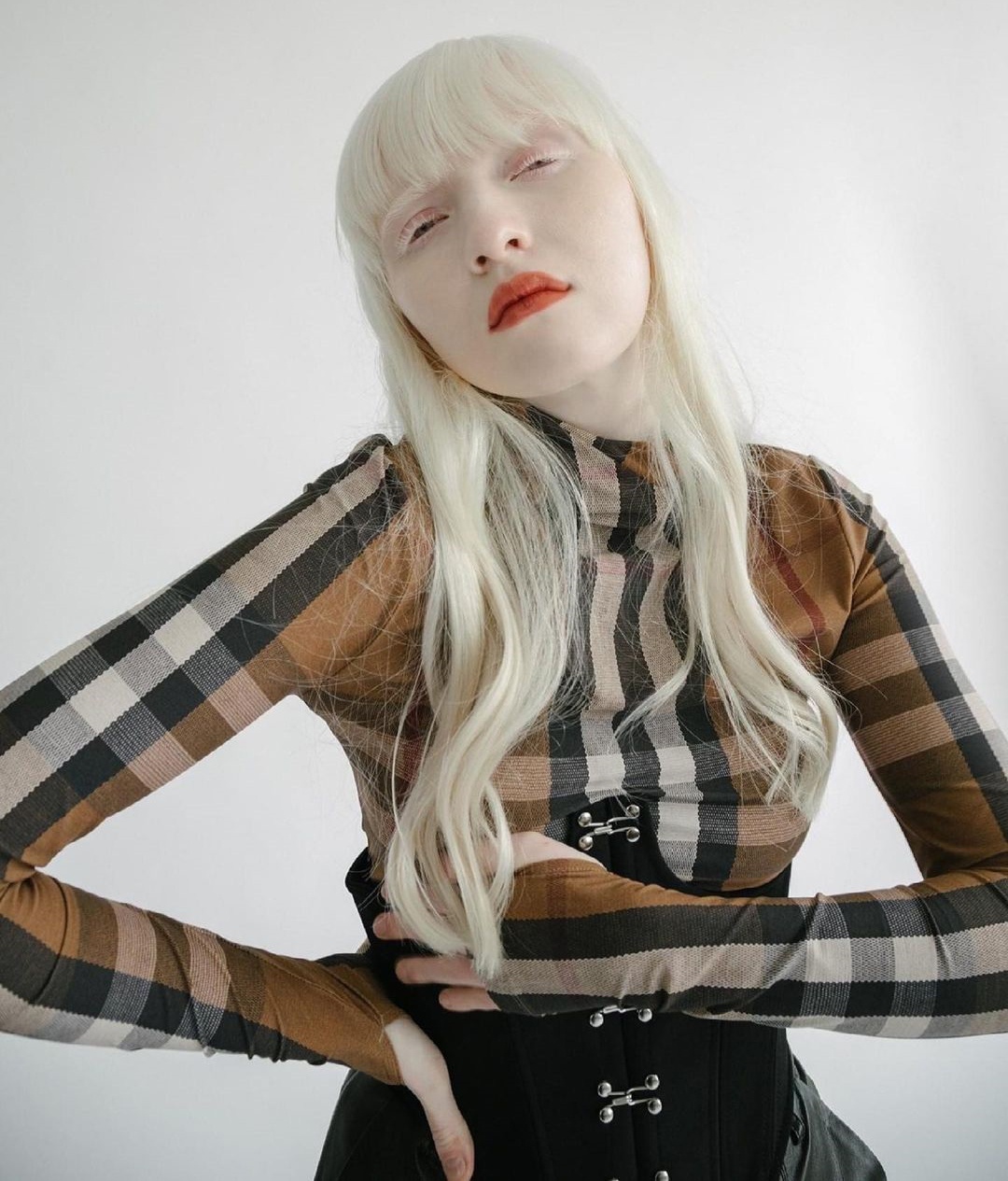 nu nguoi mau Nga anh 4