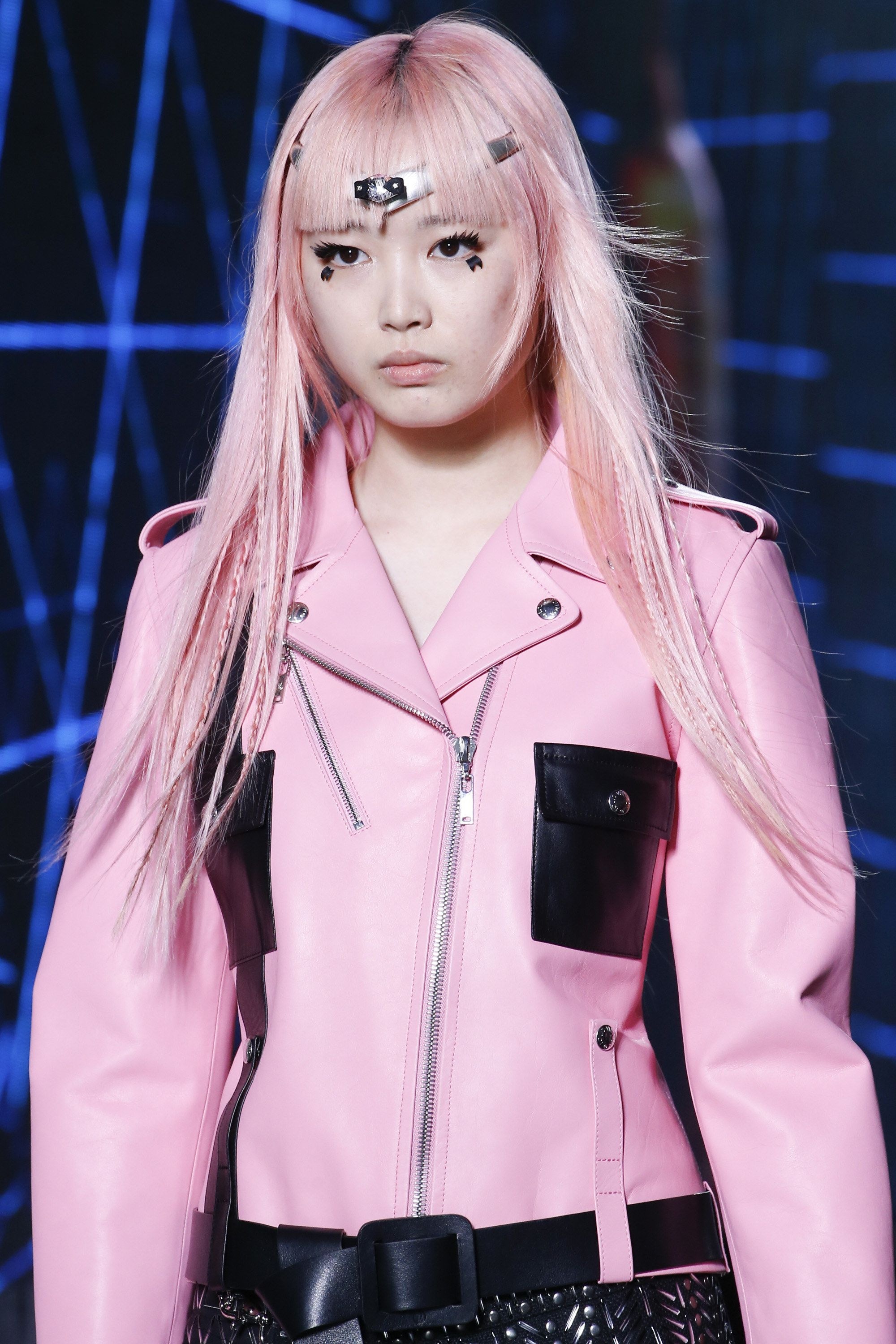 nguoi mau co su nghiep thang hoa anh 7