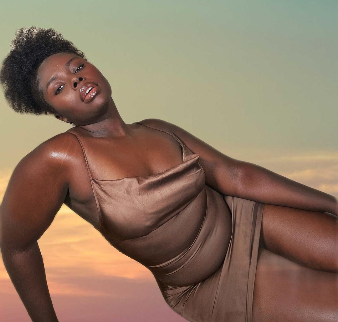 co gai da mau ngoai co anh 6