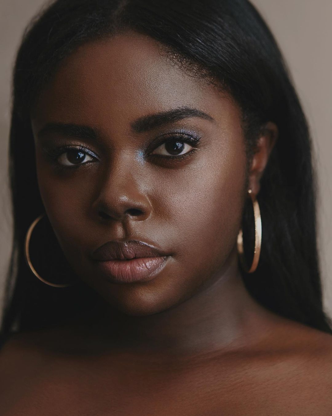 co gai da mau ngoai co anh 8