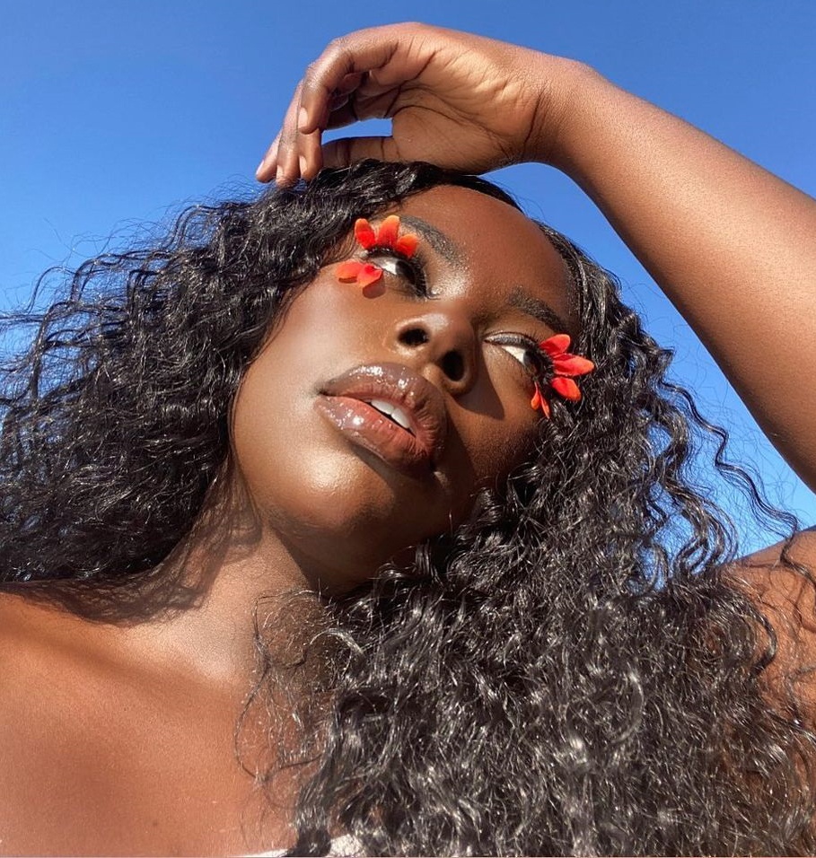 co gai da mau ngoai co anh 9