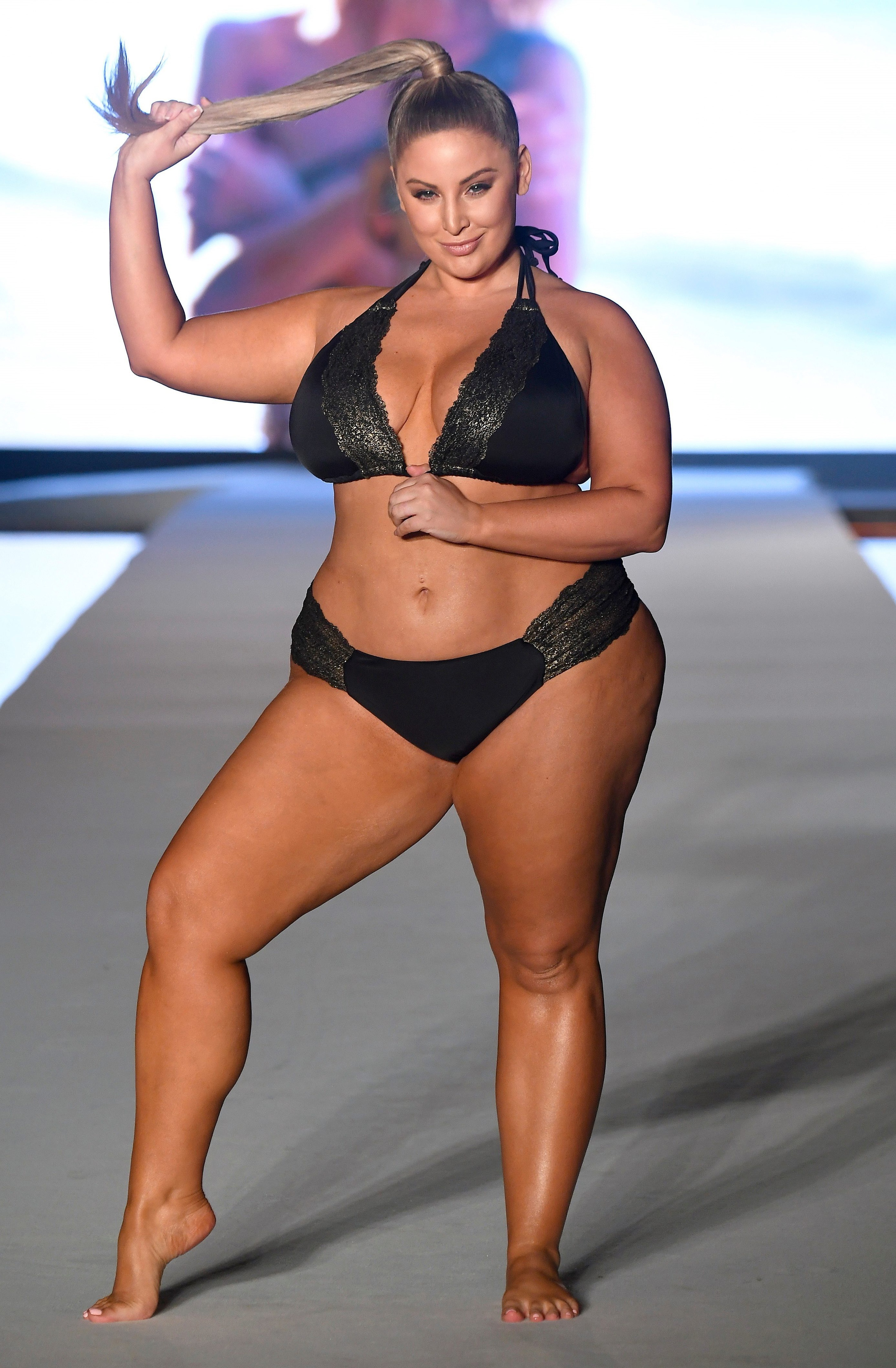 cô gái ngoại cỡ ảnh 4 co gai ngoai co anh 4