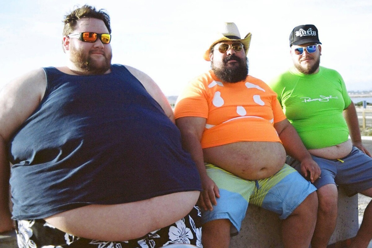 6 thoi quen pho bien gay mo bung hinh anh