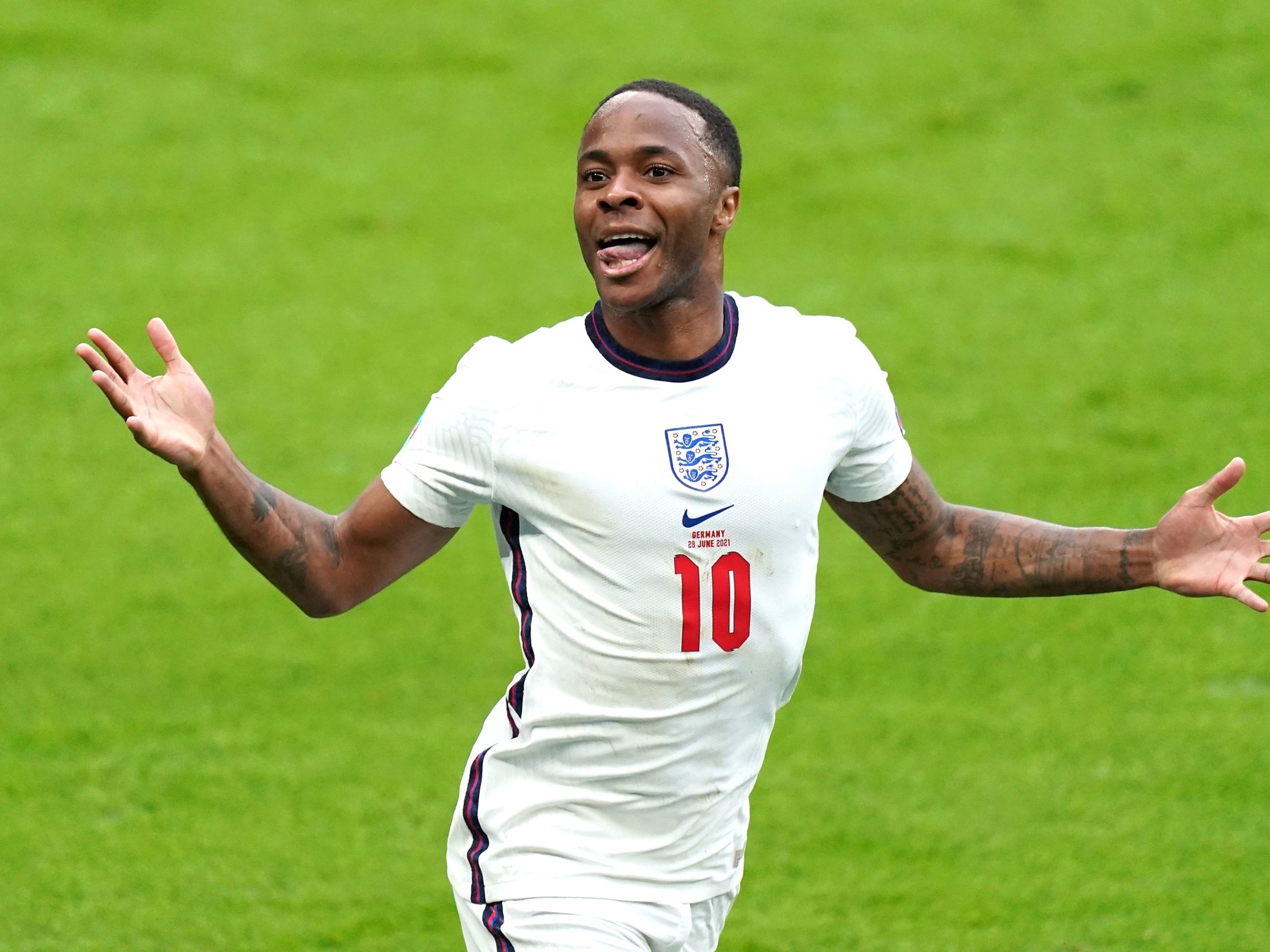 tho cat toc cua cau thu Anh anh 3