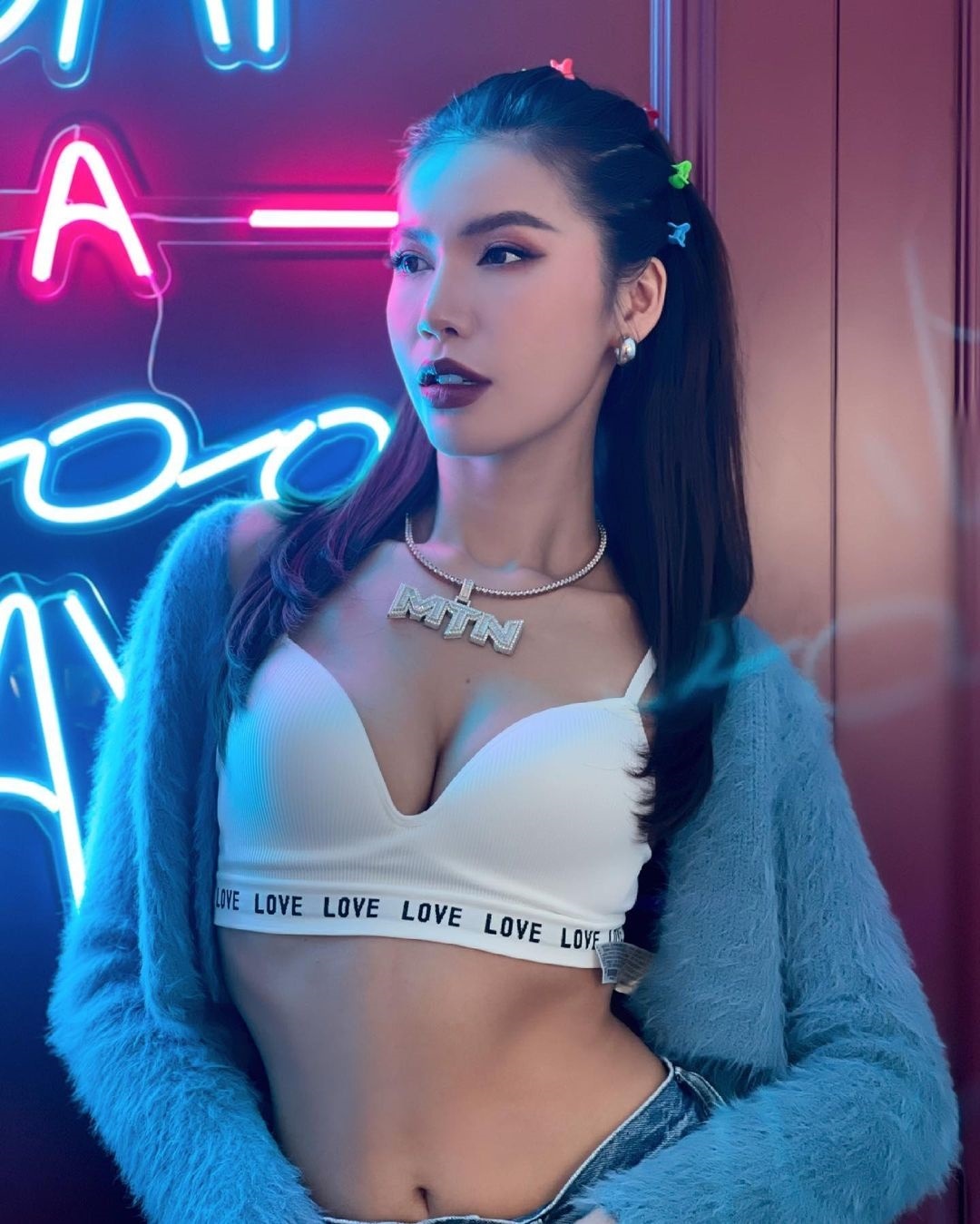 Minh Tú ảnh 2 Minh Tu anh 2