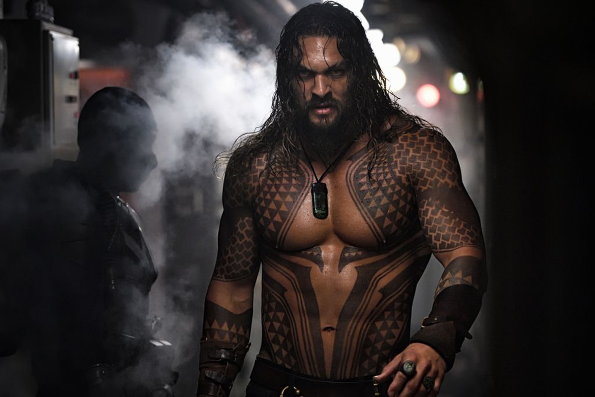Jason Momoa khong co co bung 6 mui hinh anh