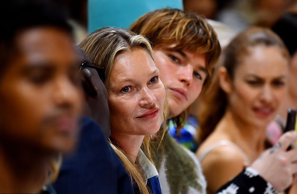 con gai sieu mau Kate Moss anh 3