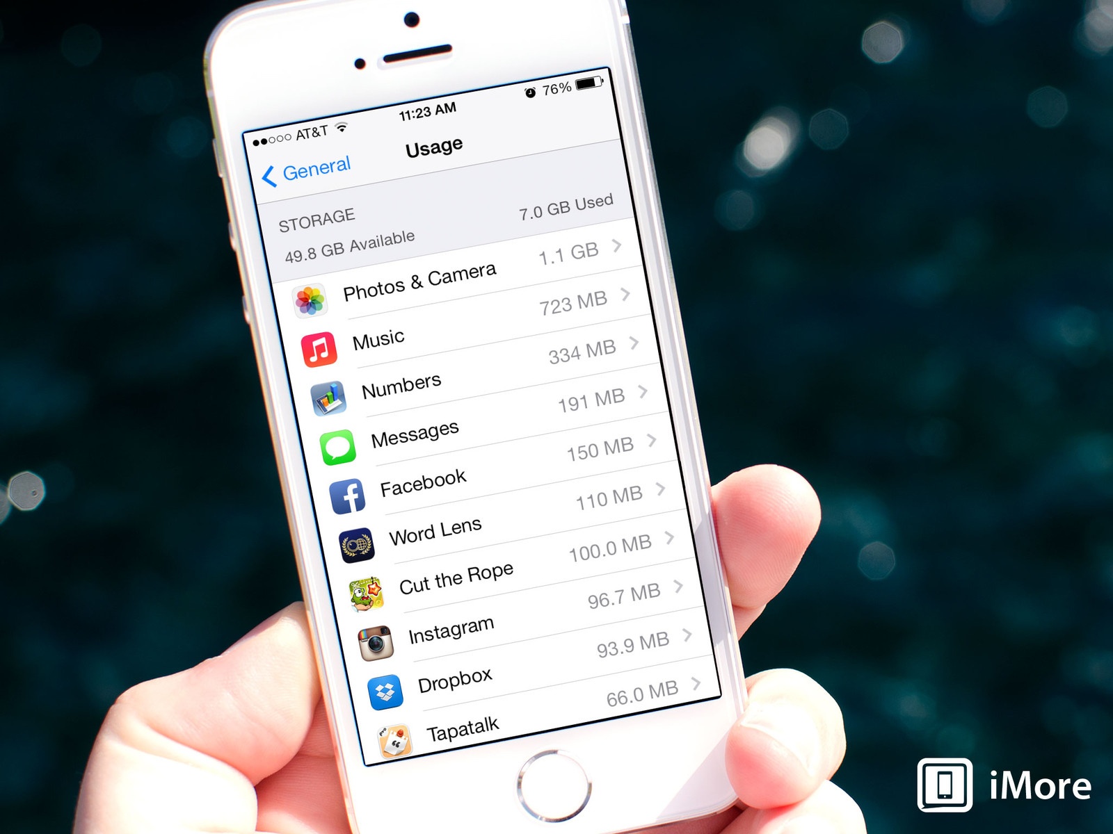 Cach de iPhone 16 GB khong day bo nho hinh anh