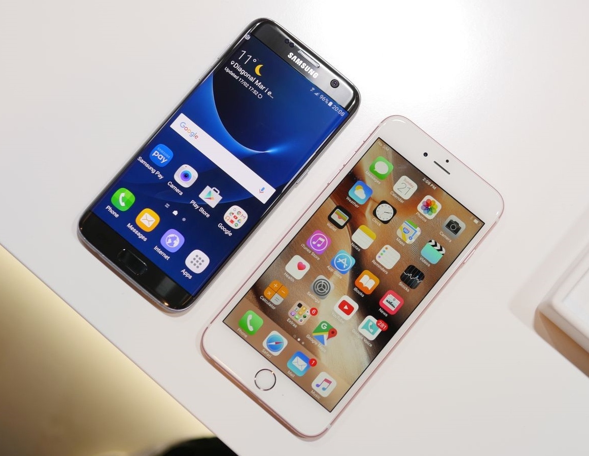 iPhone 7 va cuoc dua voi Galaxy S7, LG G5 hinh anh