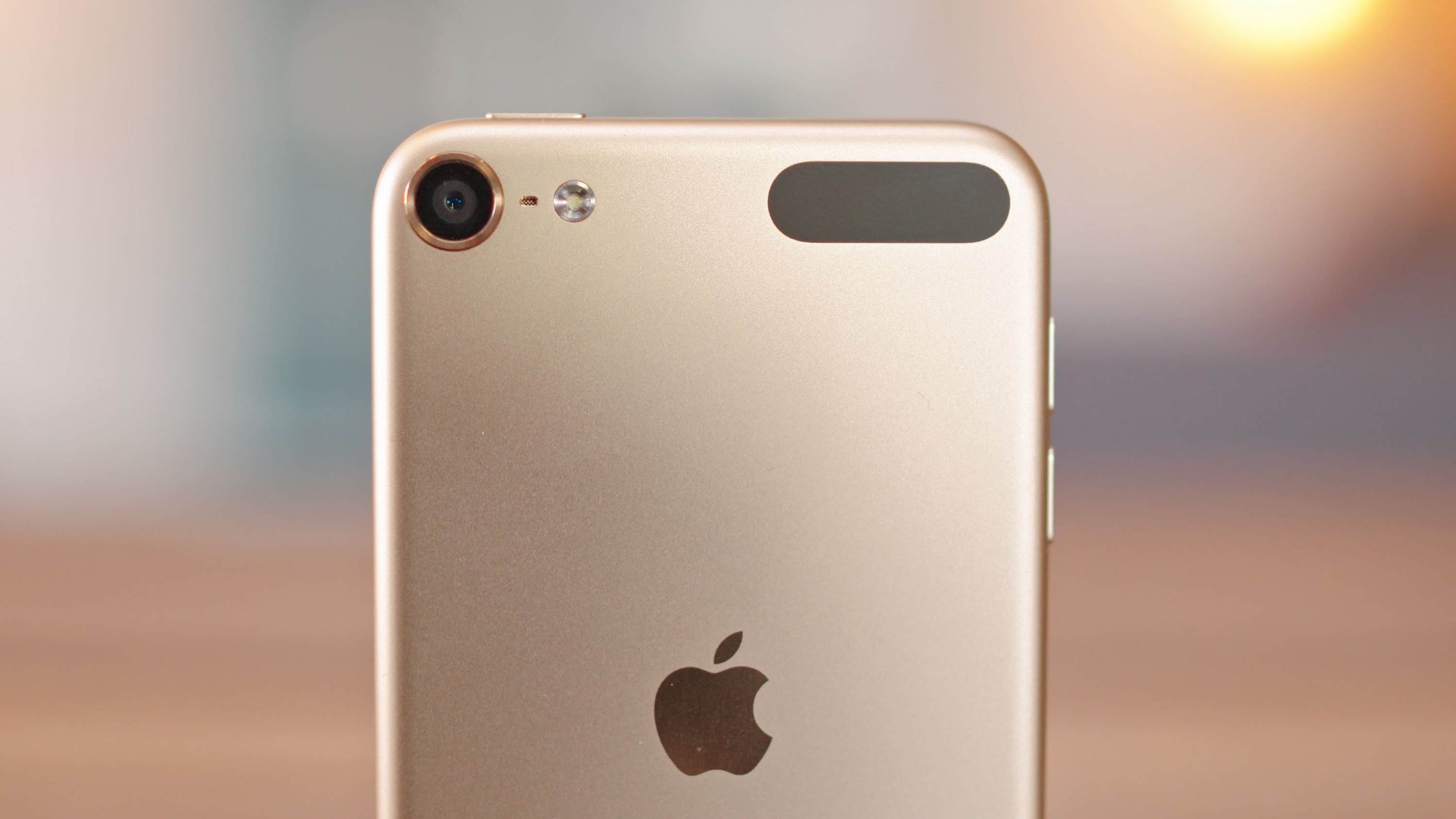 10 mon qua cong nghe cho phai nu dip 8/3 hinh anh