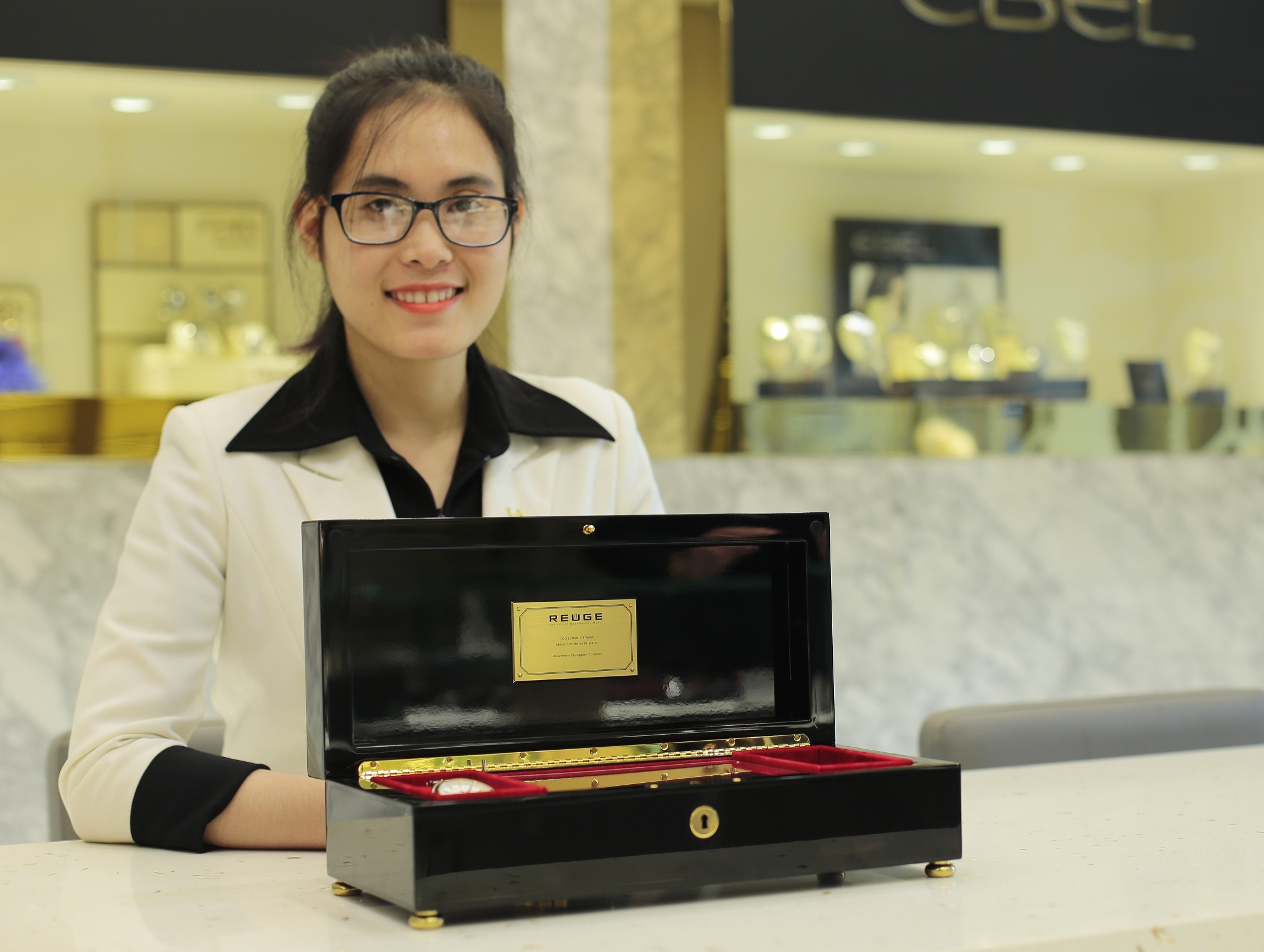 Hop nhac tien quan ca Reuge anh 9