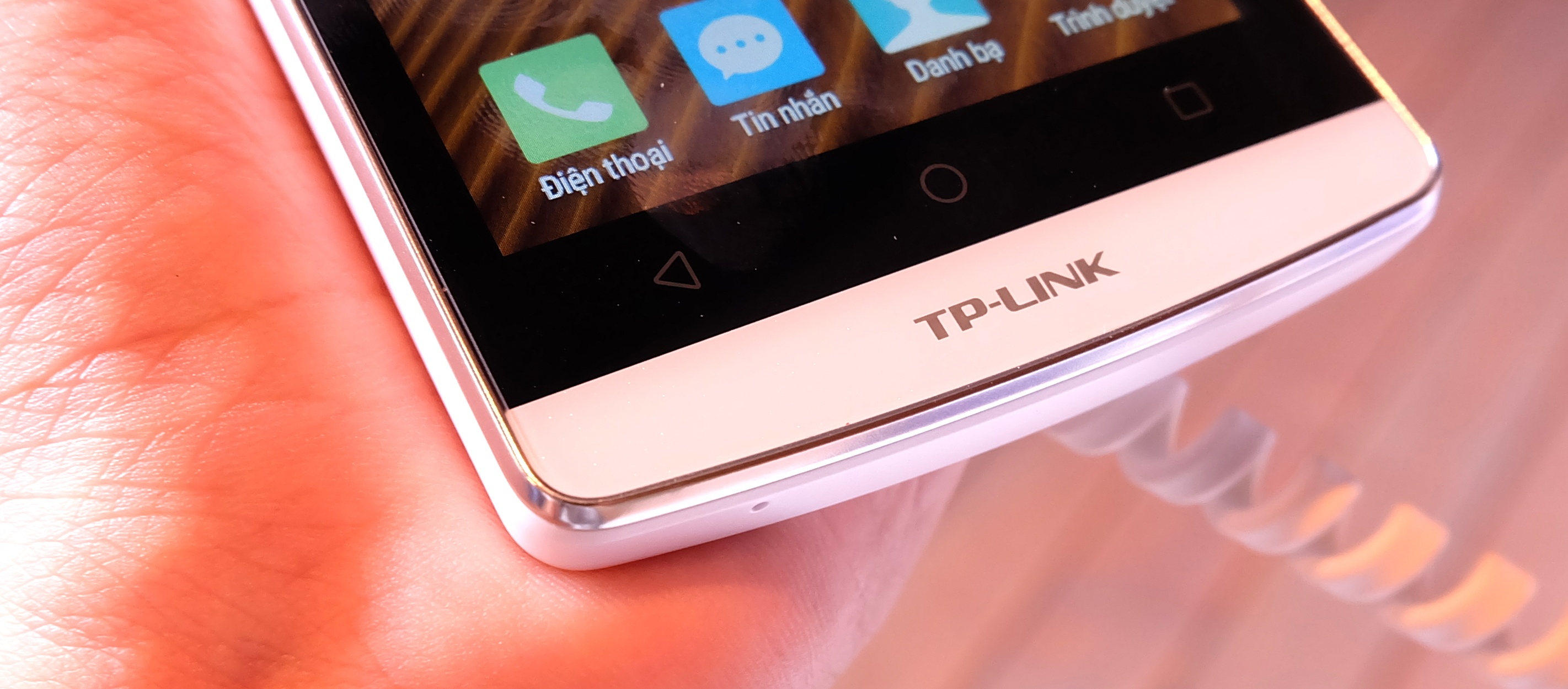 ra mat Neffos C5 anh 7