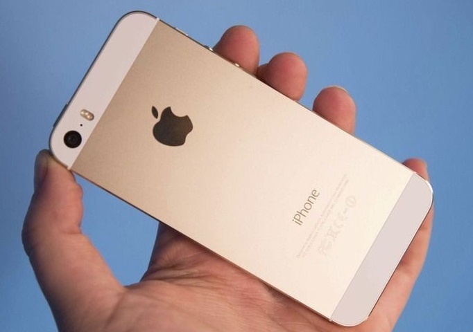 Ro tin nhan lua dao iPhone o Anh hinh anh