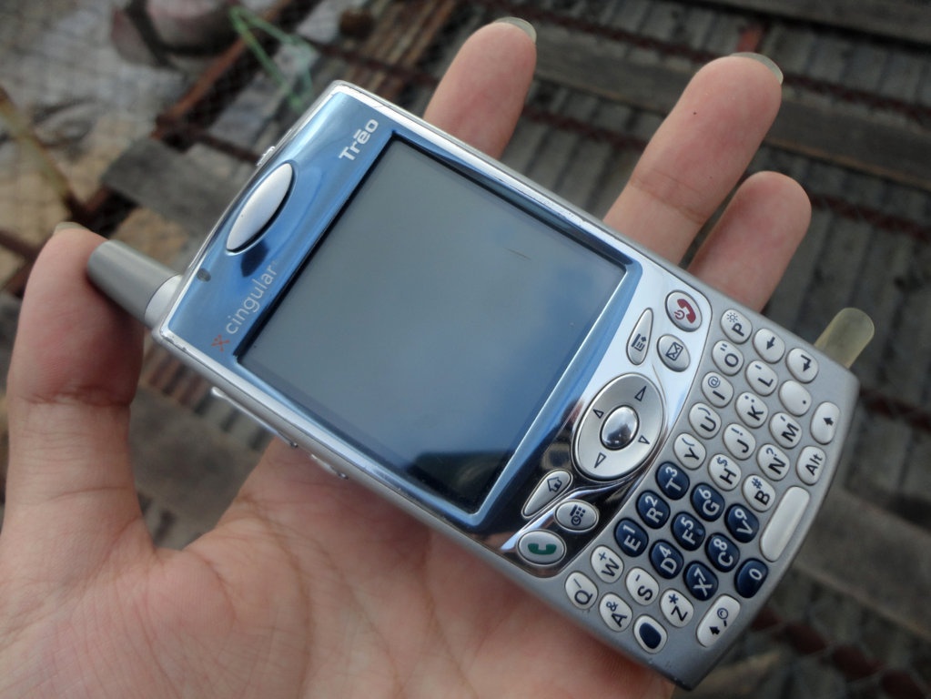 Thoi vang son cua thiet bi cong nghe hinh anh