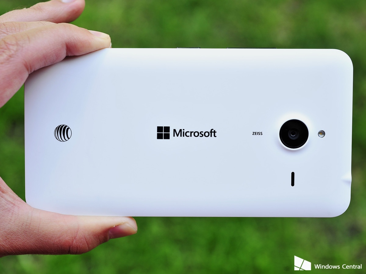Microsoft ve dau sau khi ngung ban smartphone Lumia? hinh anh