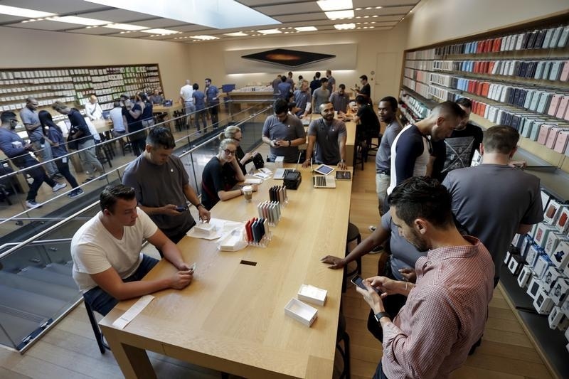 thị trường di động toàn cầu sụt giảm ảnh 1 thi truong di dong toan cau sut giam anh 1