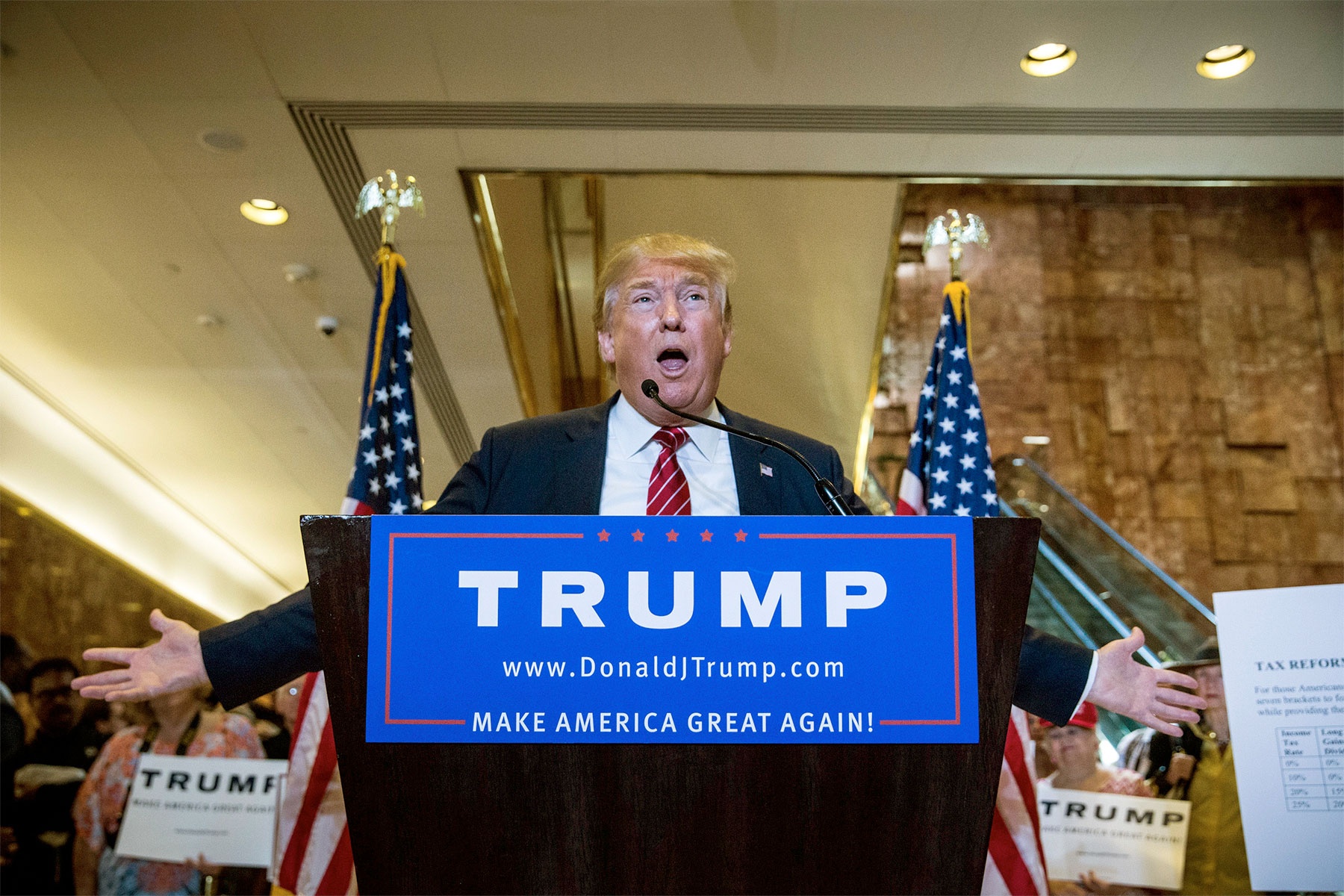 Donald Trump giau co nao? hinh anh