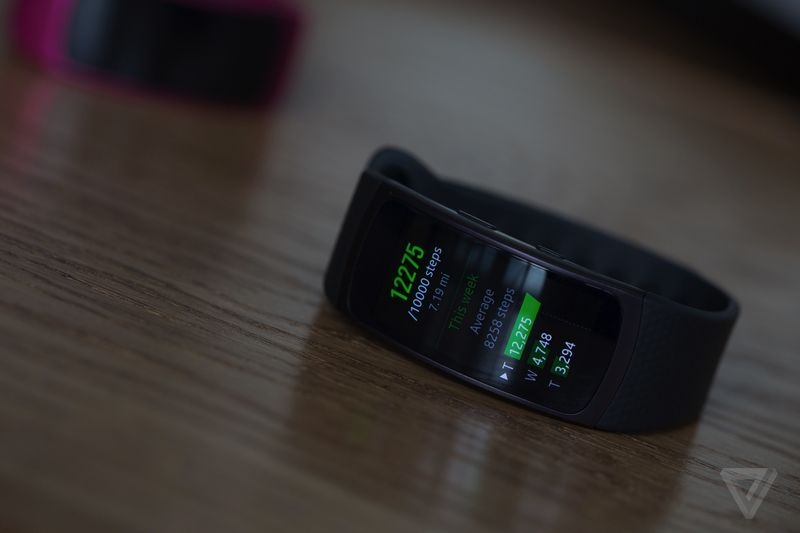 Samsung Gear Fir 2 ra mắt ảnh 1 Samsung Gear Fir 2 ra mat anh 1