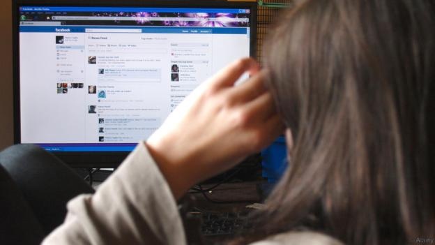 Facebook va nghia trang cua thoi dai so hinh anh