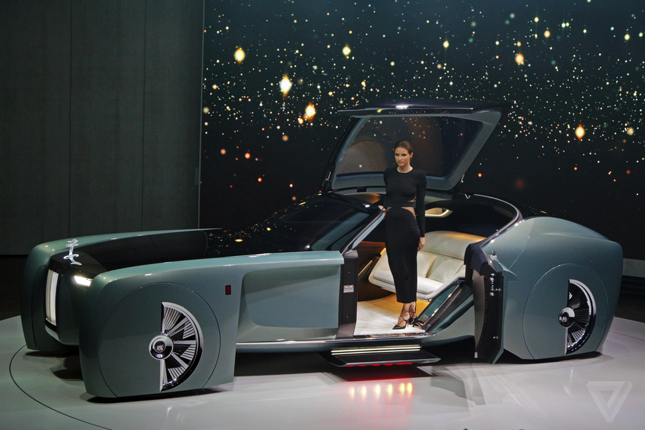 Rolls-Royce Vision 100 - y tuong 'du thuyen mat dat' hinh anh