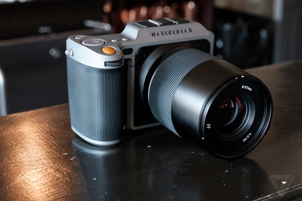 may anh hasselblad anh 11