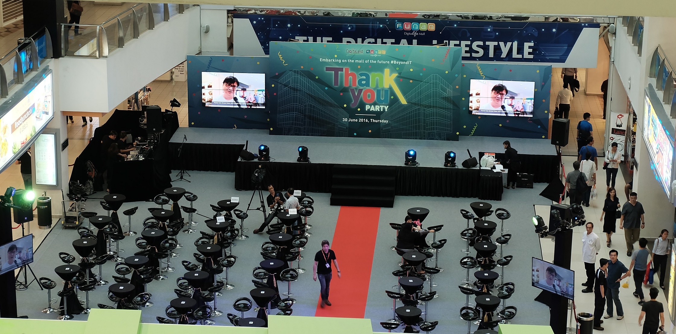 Sieu thi cong nghe Funan dong cua anh 18