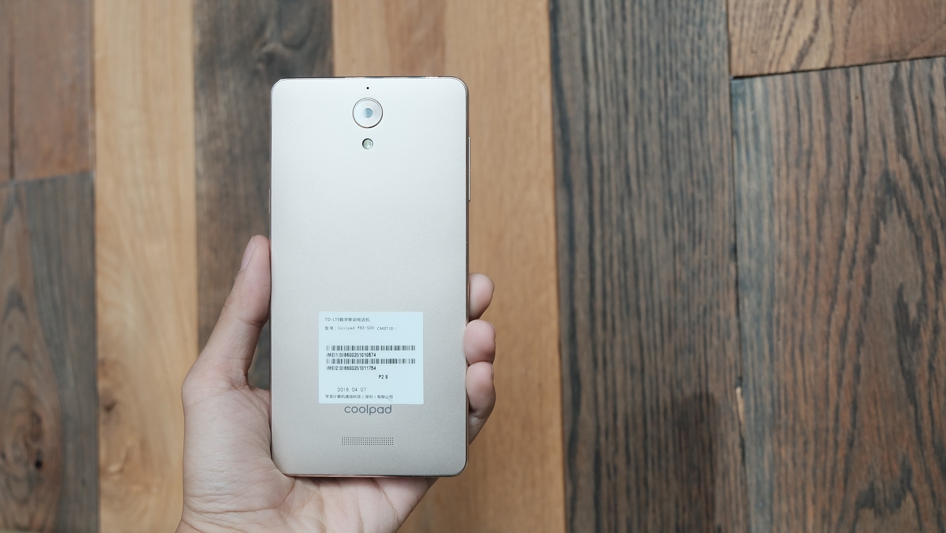 Coolpad Sky 3 tai Viet Nam anh 2