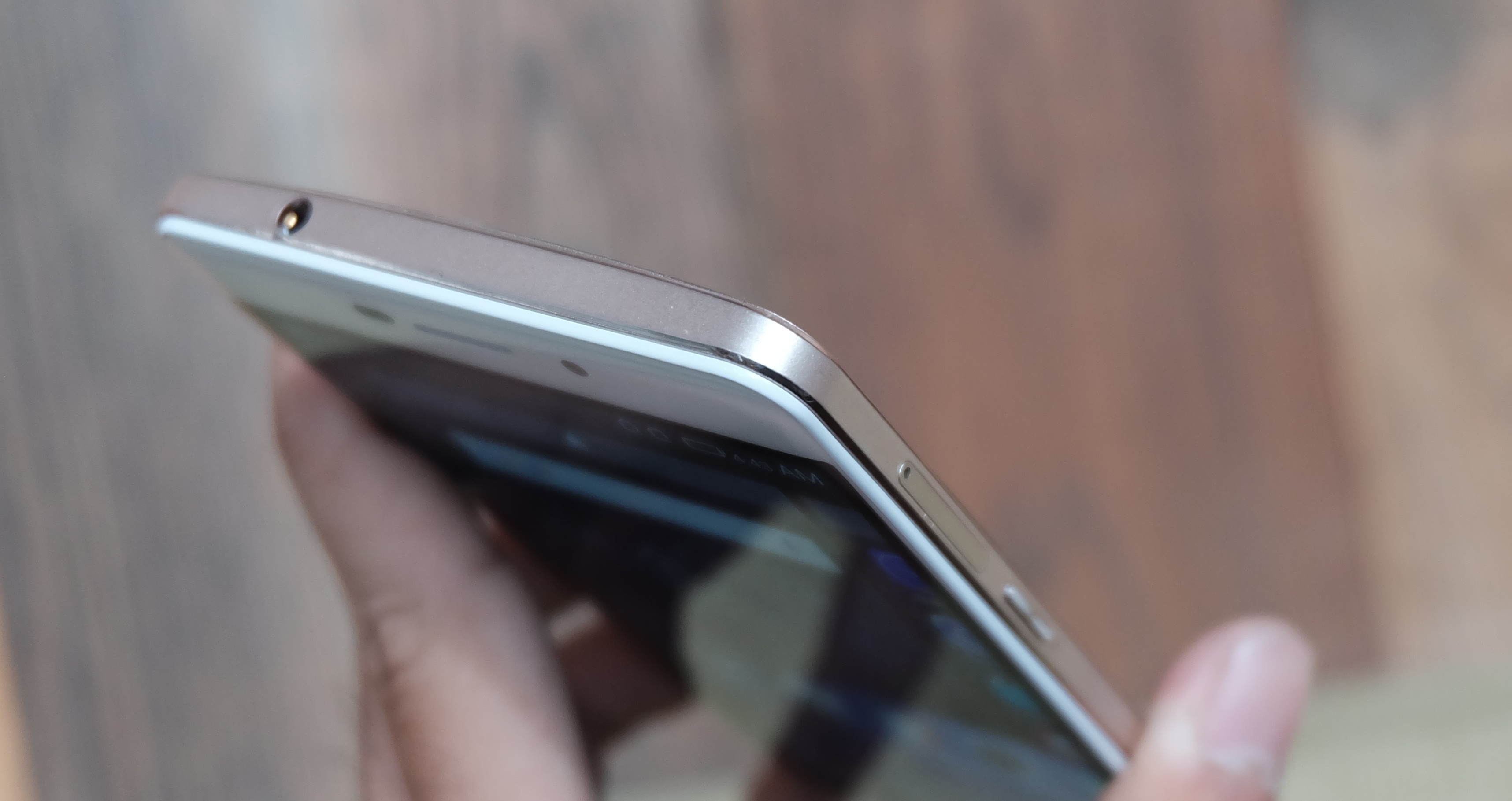 Coolpad Sky 3 tai Viet Nam anh 5