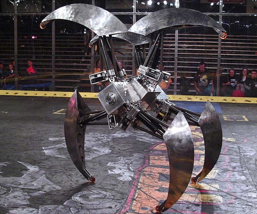 Giai thi dau robot chien dau BattleBots anh 1