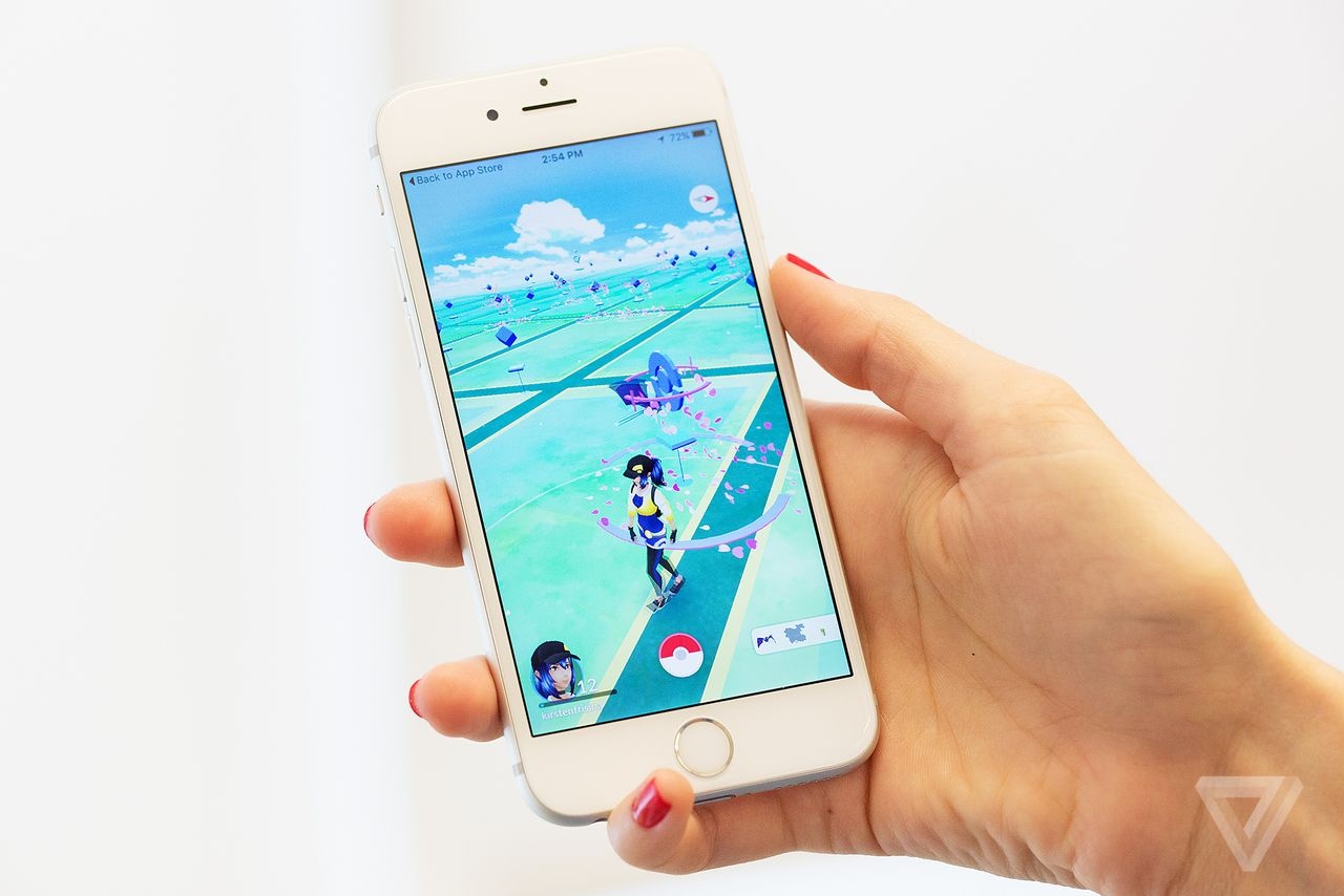 Nintendo tang gap doi gia tri von hoa nho Pokemon Go hinh anh