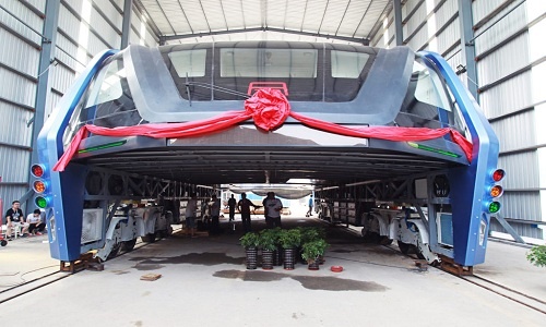 lo ngại xe bus mới của Trung Quốc ảnh 2 lo ngai xe bus moi cua Trung Quoc anh 2