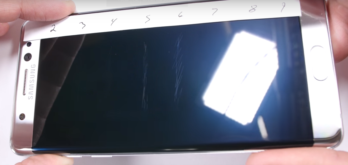 Kinh Galaxy Note 7 khong ben bang the he tien nhiem hinh anh