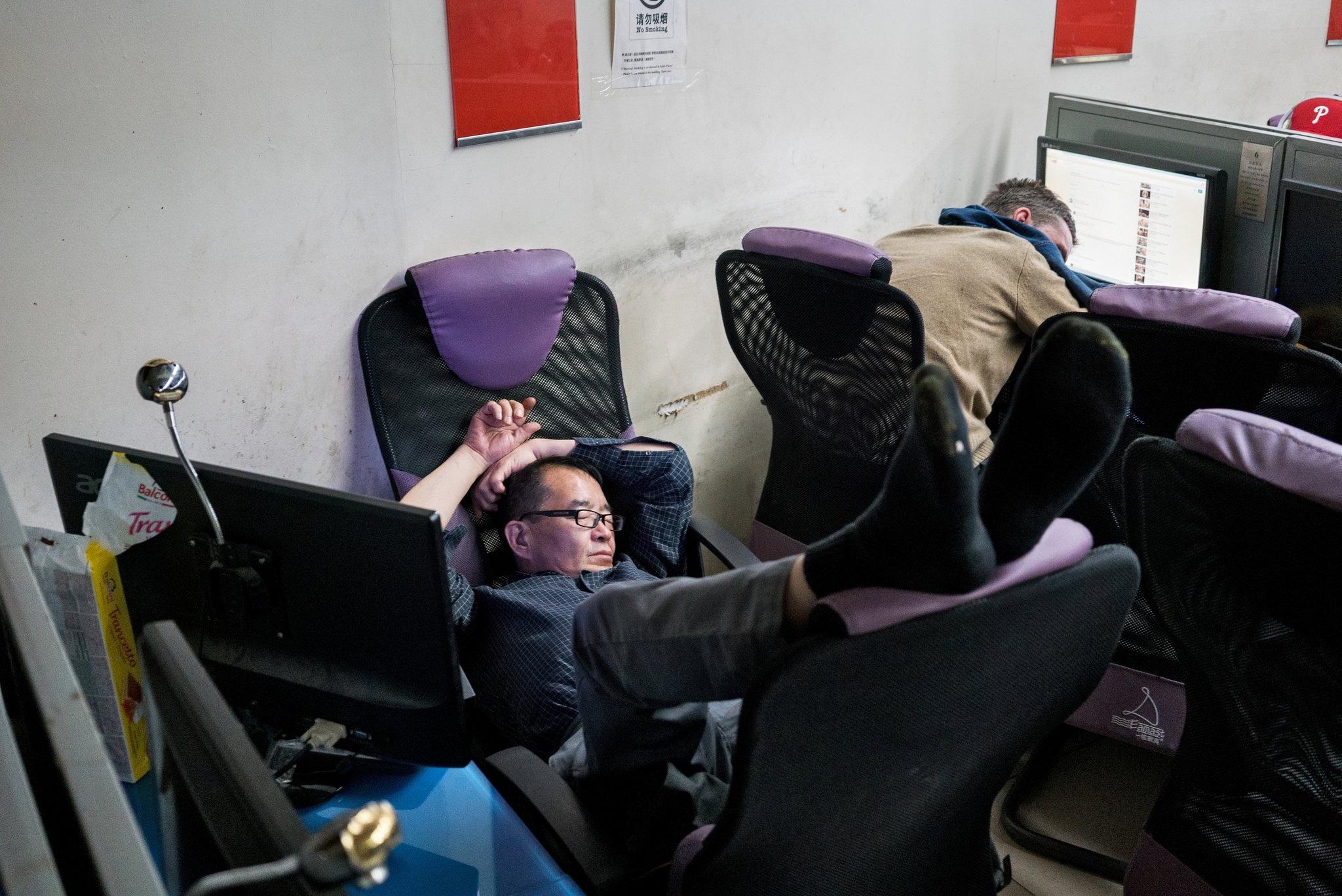 Tiem Internet ca phe cho nguoi vo gia cu o New York hinh anh