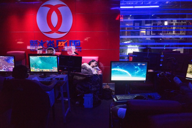 Tiem Internet cho nguoi vo gia cu o New York anh 5