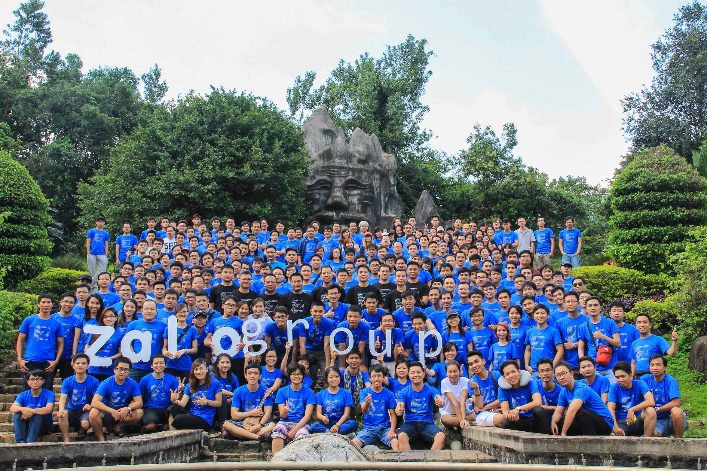 đồng phục zalo ảnh 2 dong phuc zalo anh 2