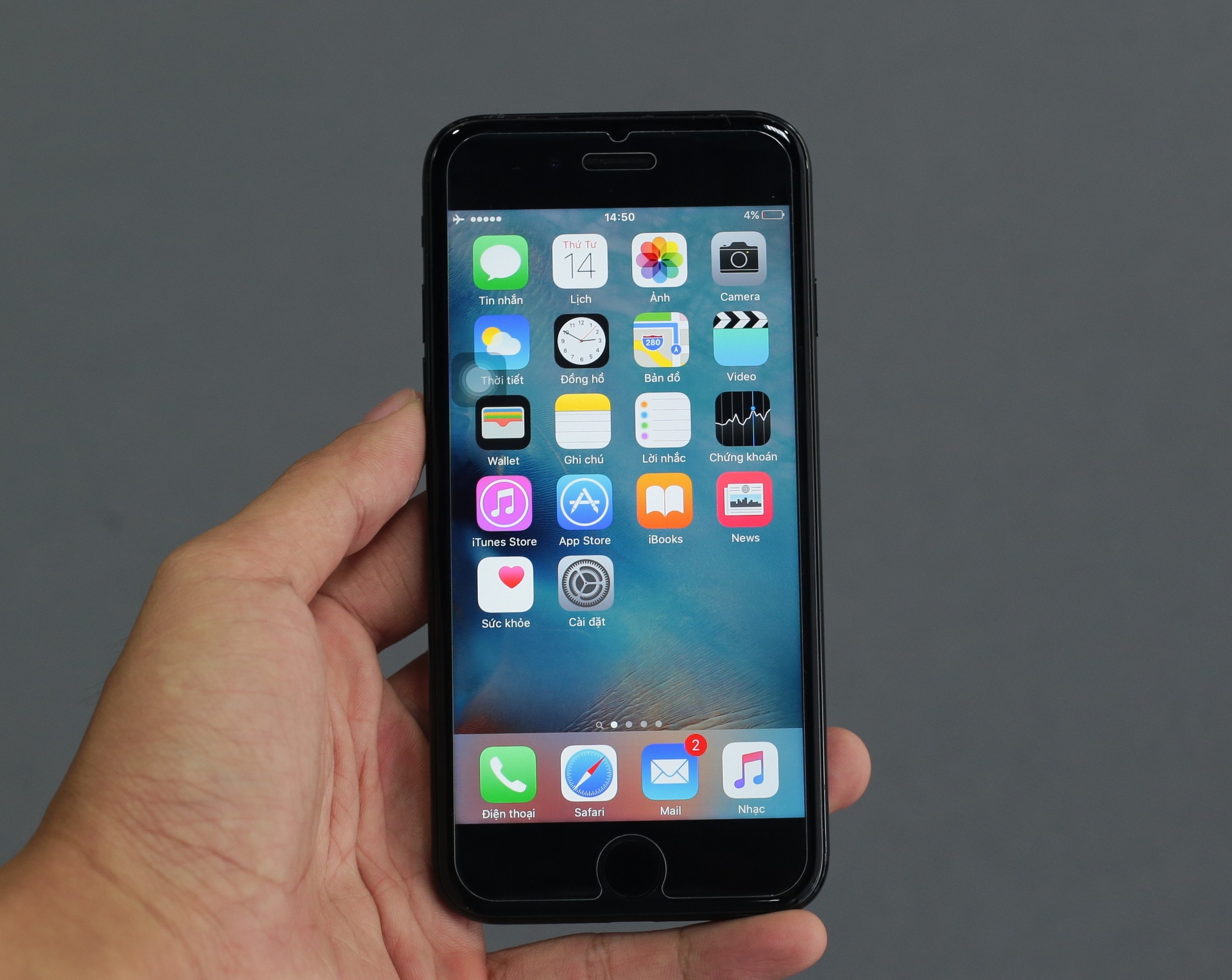 iPhone 7 jet black Viet Nam anh 12