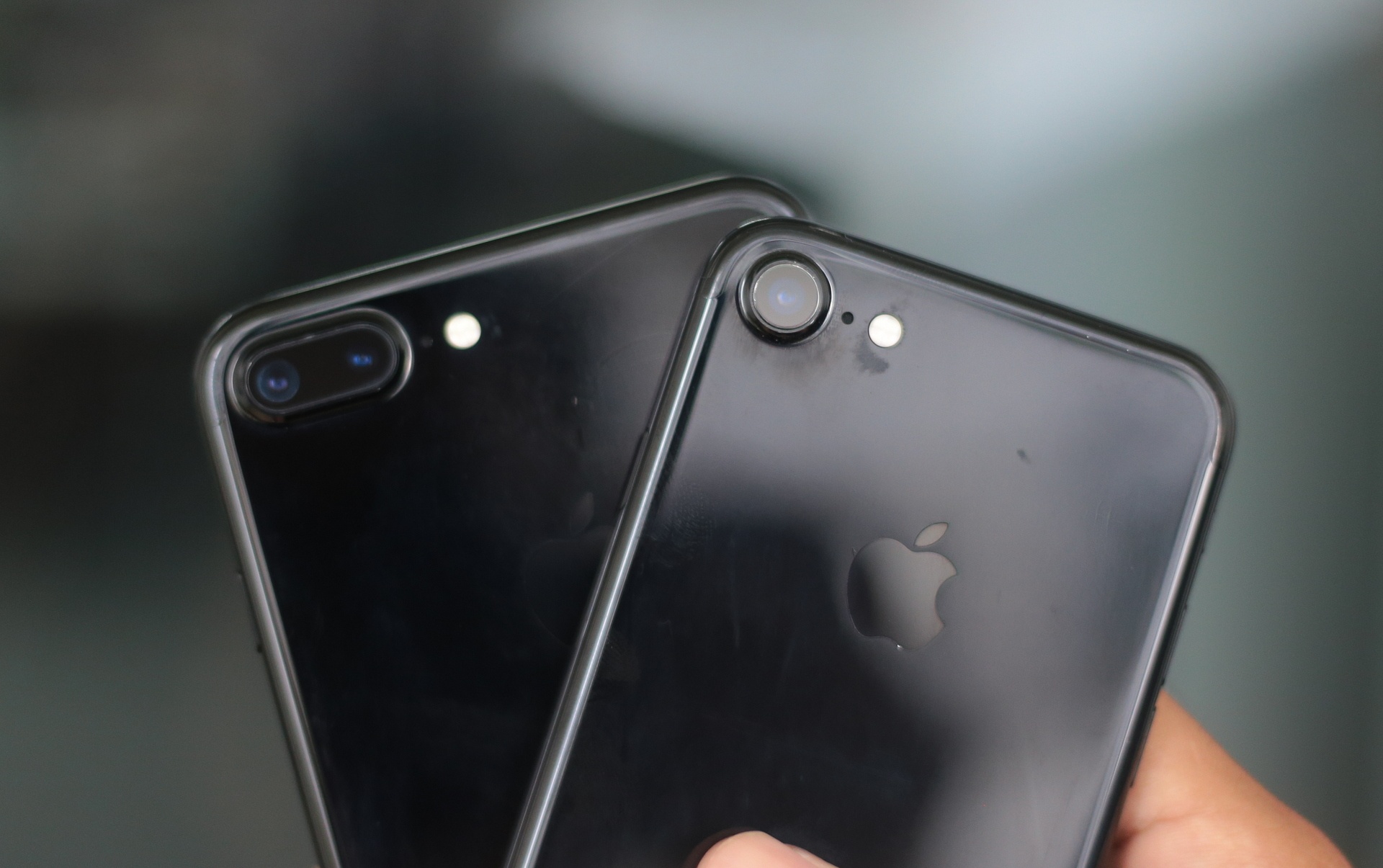 iPhone 7 jet black Viet Nam anh 9