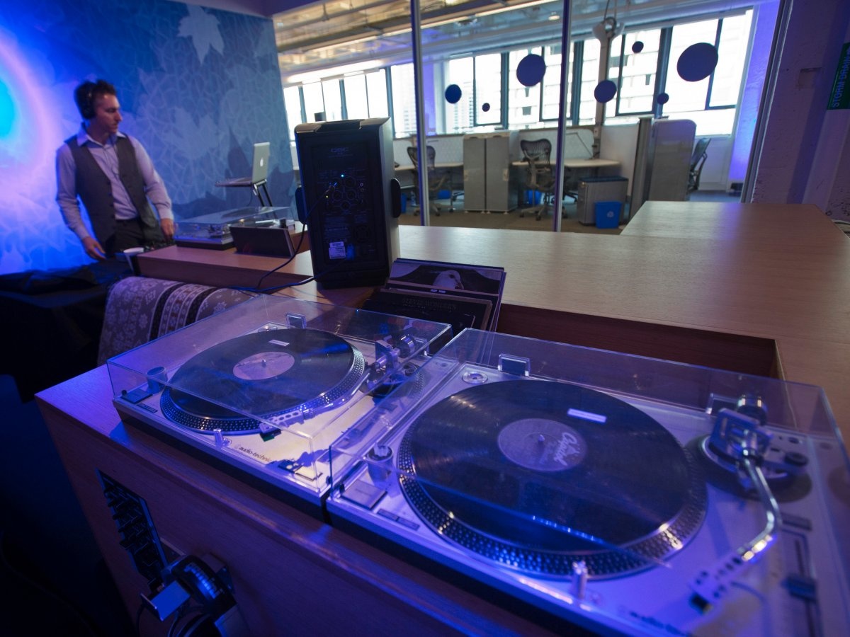 Van phong Google tren the gioi anh 3