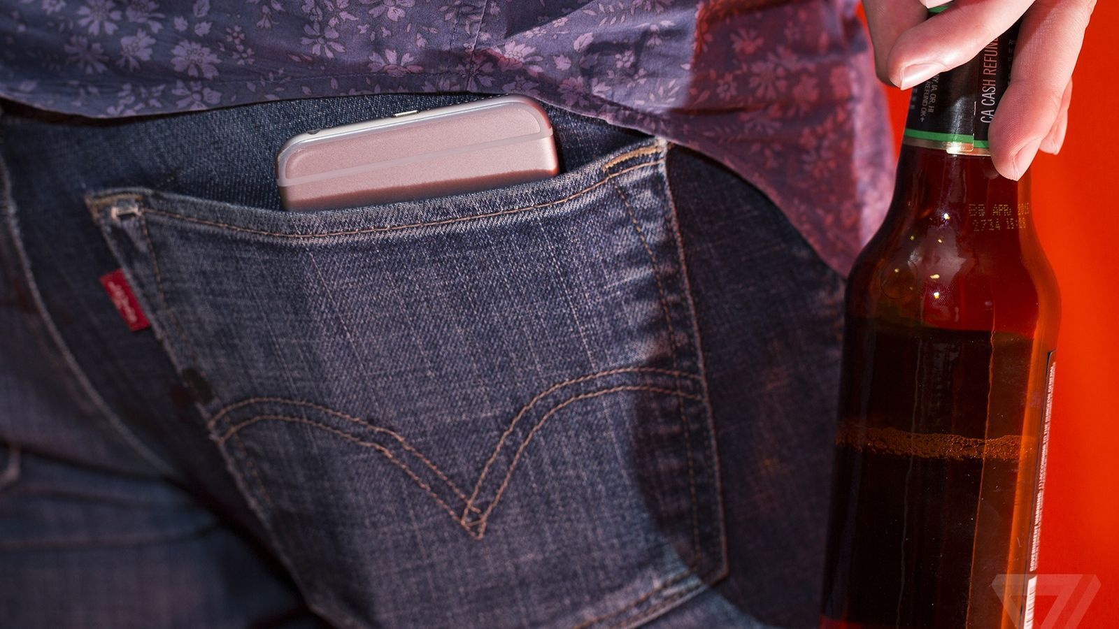 'Toi bat ten trom iPhone nhu the nao?' hinh anh