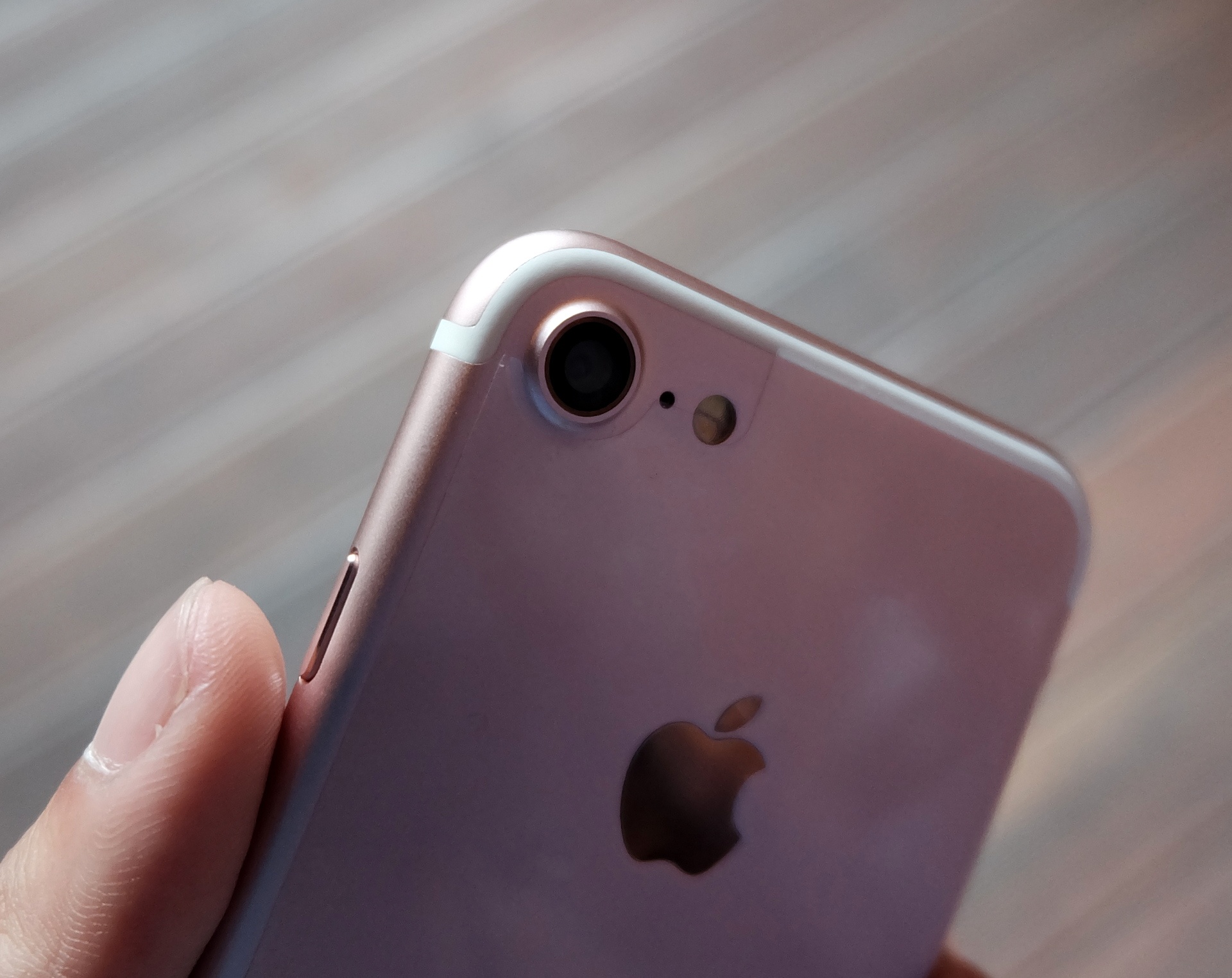 iphone 7 nhai co nut home moi anh 4