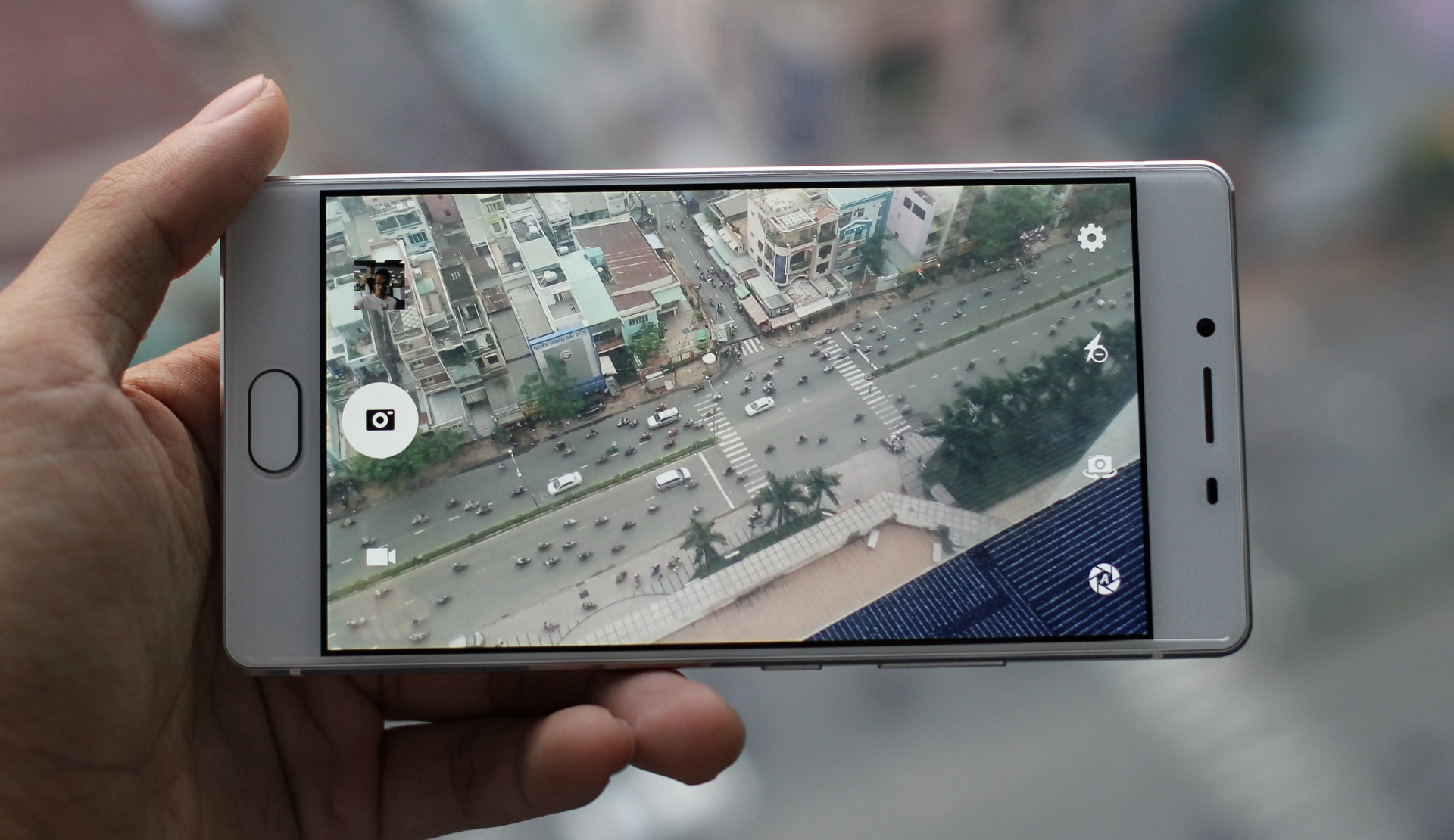 Danh gia Freetel Samurai Rei anh 12