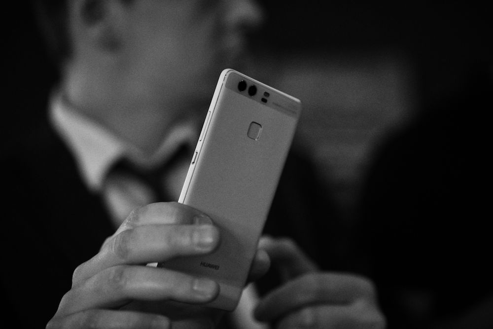 Samsung truoc nanh vuot ngoa ho tang long hinh anh