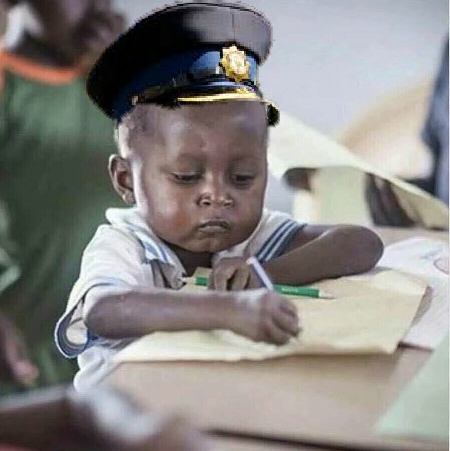 Cau be Ghana thanh hien tuong anh che noi tieng hinh anh