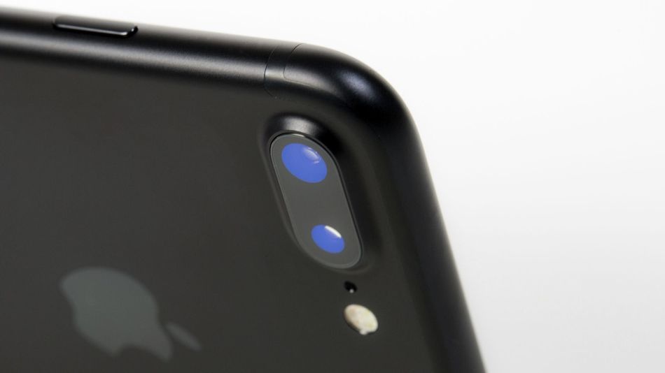 Apple co the trang bi thuc te ao cho camera iPhone hinh anh